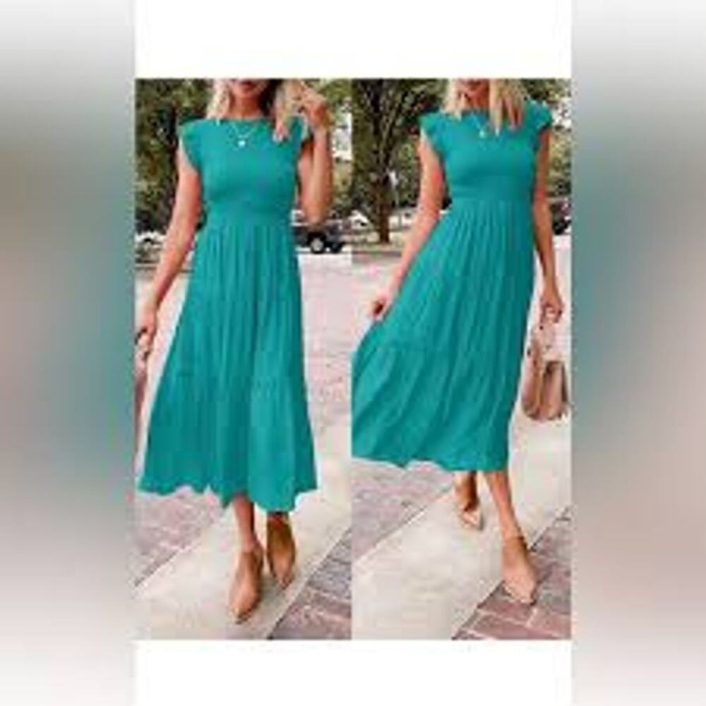 Zesica Flutter Short Sleeve Smocked Tiered Midi Dress Size‎ S Cottage Milkmaid